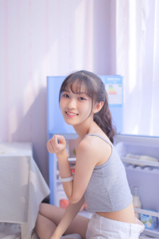 东北老女人叫着下面痒